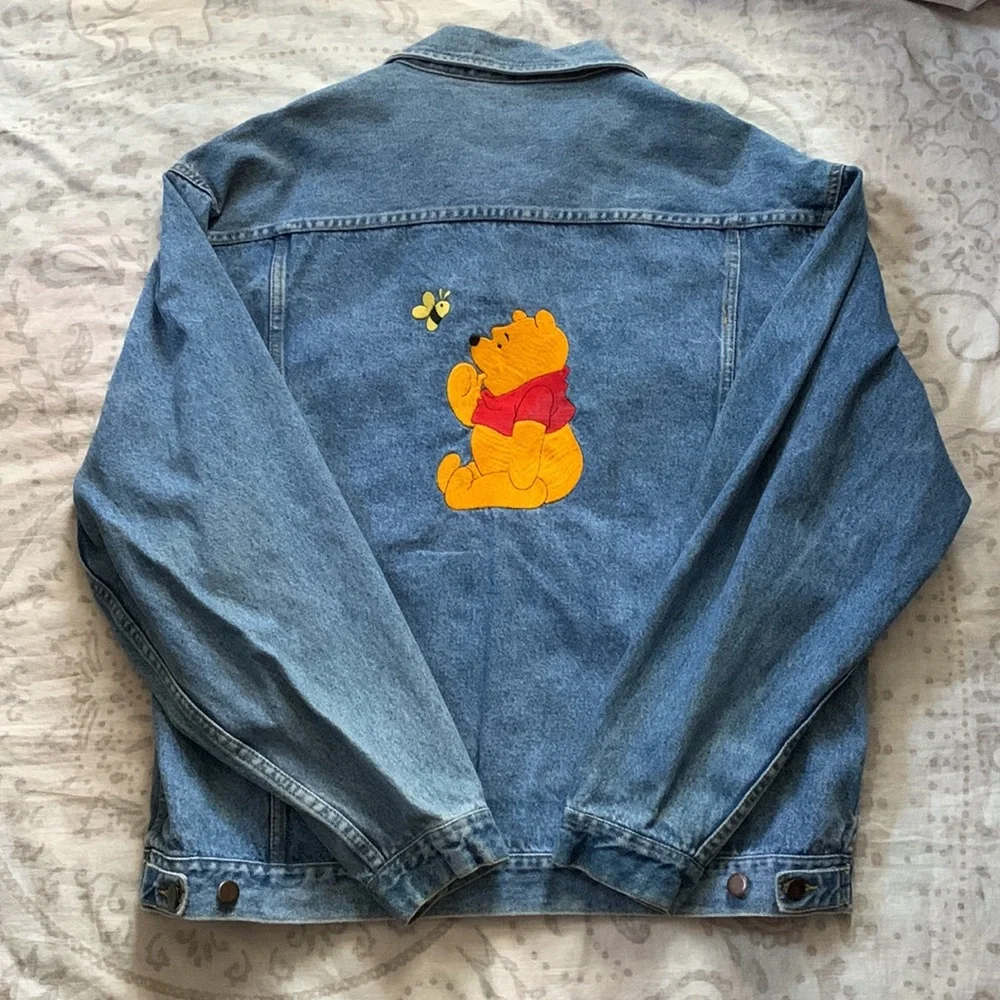 Vintage Disney Winnie The Pooh & Bee Embroidered Denim Jean Jacket Sz Large - Picture 8 of 11